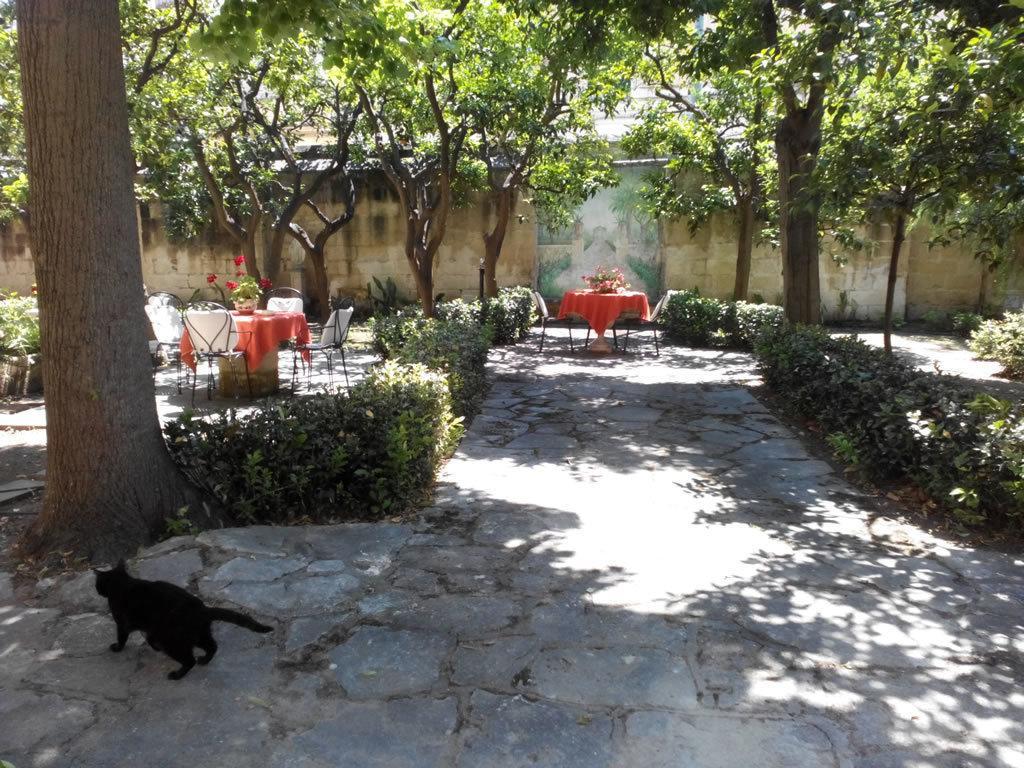 B&B L'Orangerie D'Epoque Lecce Esterno foto